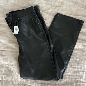 Gap Black Faux Leather Pants sz 6P